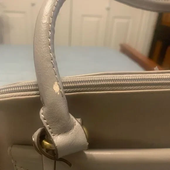 Tignanello Tan organizer bag - Picture 4 of 8